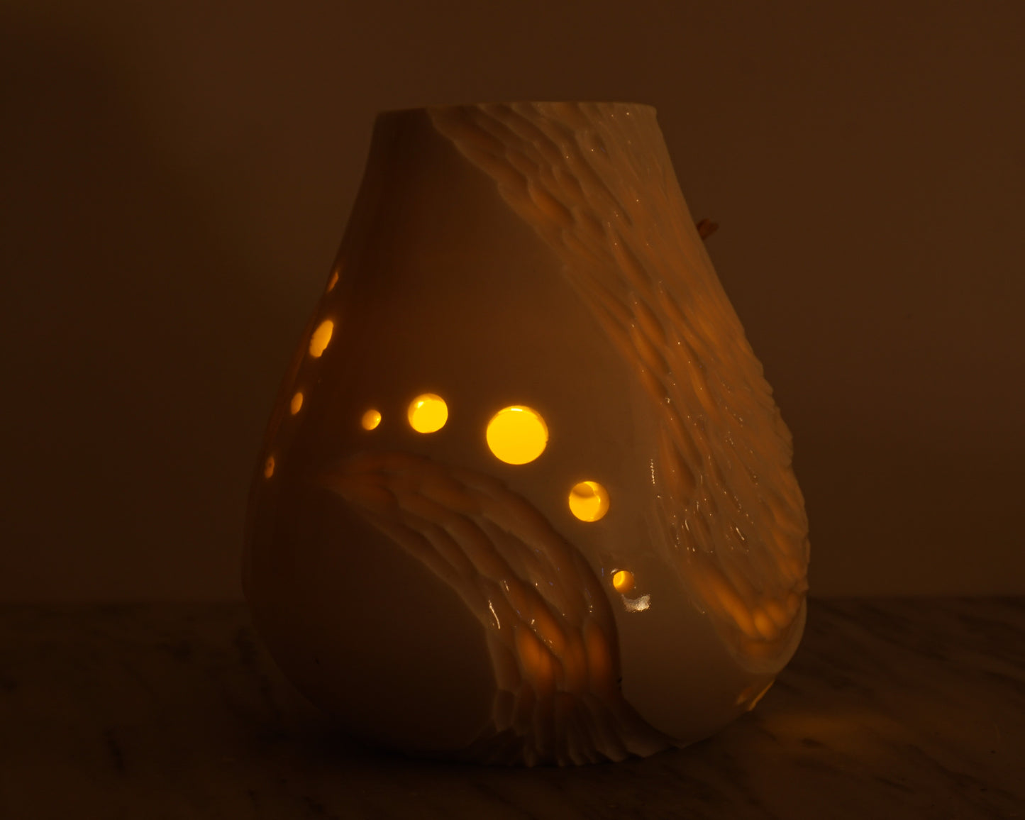 "Waves" Luminary #1